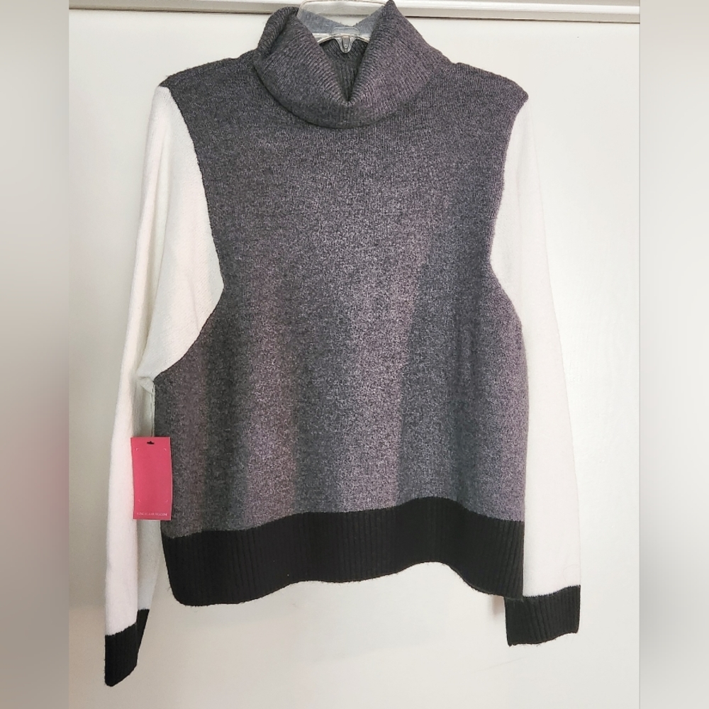 Vince Camuto New Oversize Turtleneck Colorblock Gray Black Cream Med NWT $23